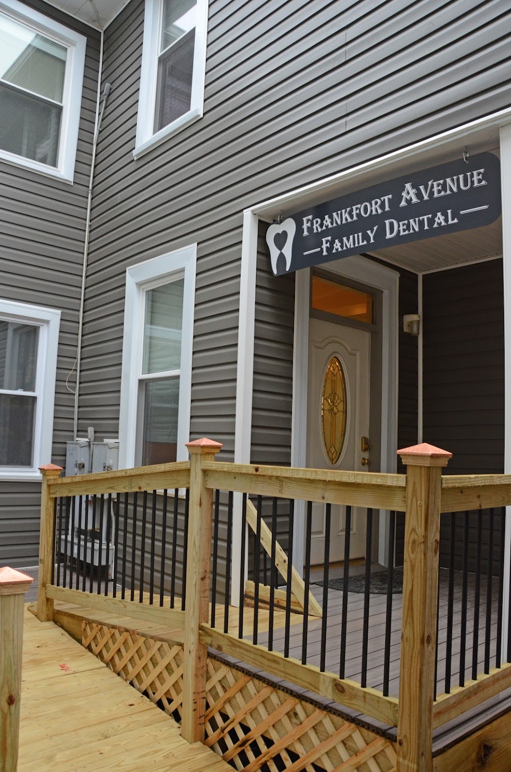 Dentist in Louisville, KY